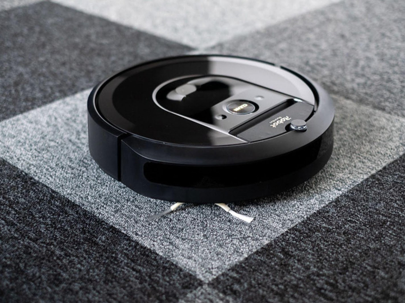 Roomba working on tile carpet